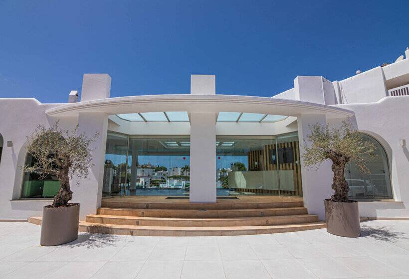 Apartamentos Ferrera Beach