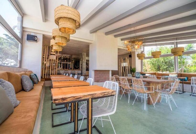 مسافرخانه Banti Tarifa