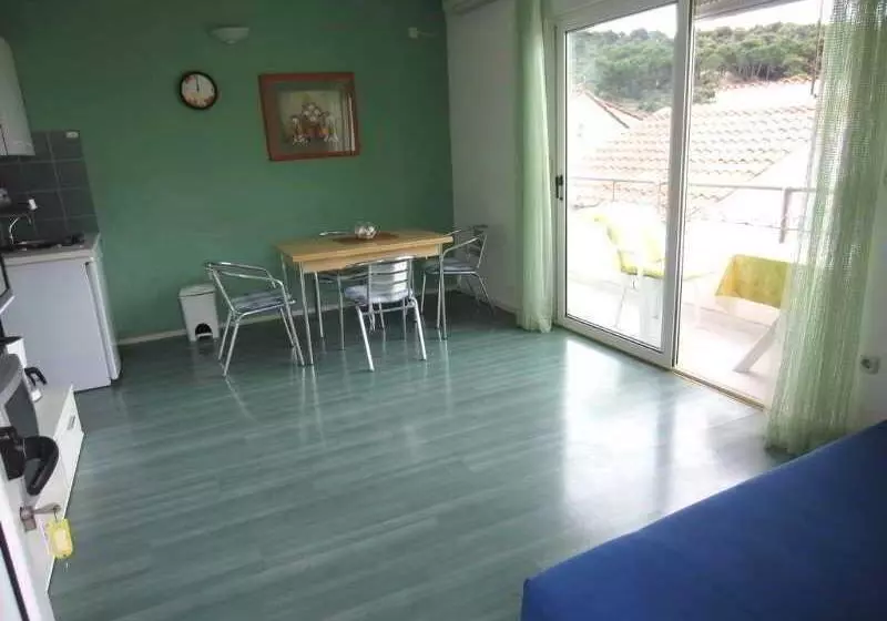 فندق Apartmani Kelam