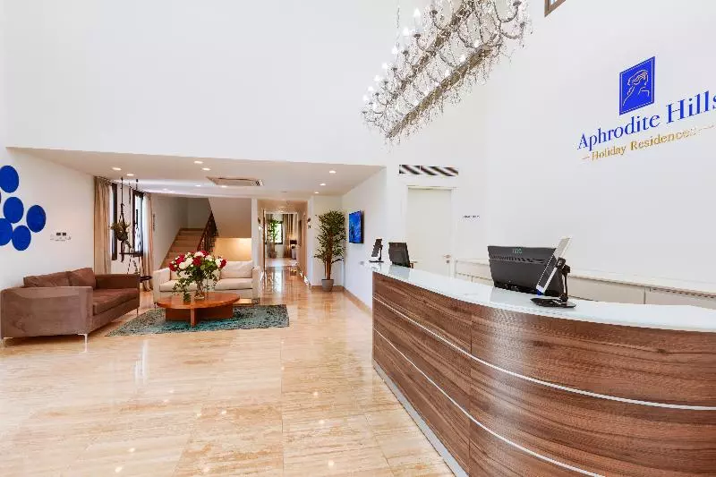 هتل Aphrodite Hills Rentals Superior Villas
