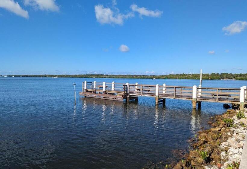 酒店 Boca Ciega Resort