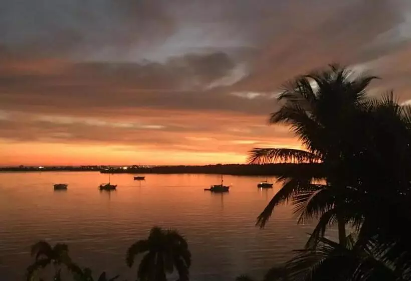 בית מלון כפרי Boca Ciega Resort