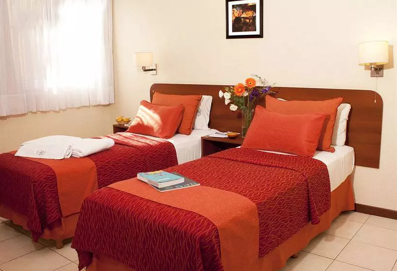 هتل Bohemia Buenos Aires