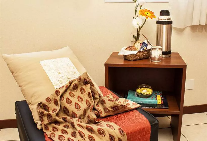 هتل Bohemia Buenos Aires