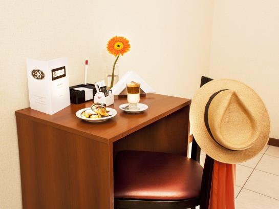 هتل Bohemia Buenos Aires