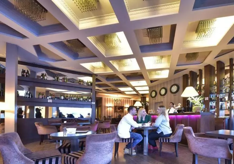 בית מלון כפרי Doro City