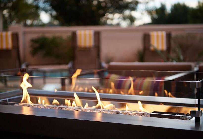 호텔 Doubletree By Hilton Irvine   Spectrum