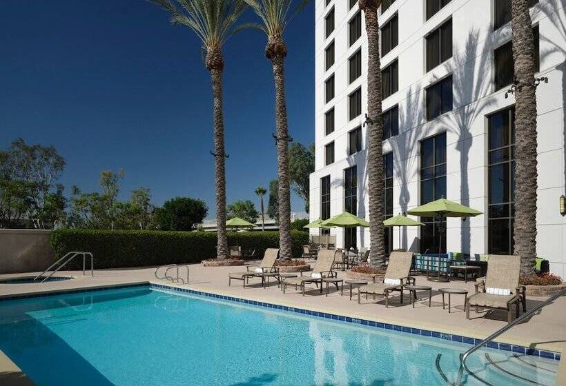 호텔 Doubletree By Hilton Irvine   Spectrum