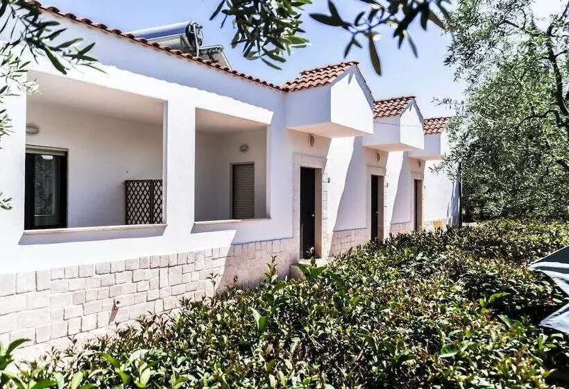 هتل Giardino Degli Ulivi Resort