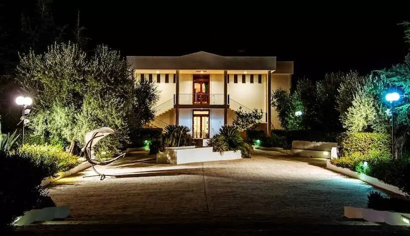 هتل Giardino Degli Ulivi Resort
