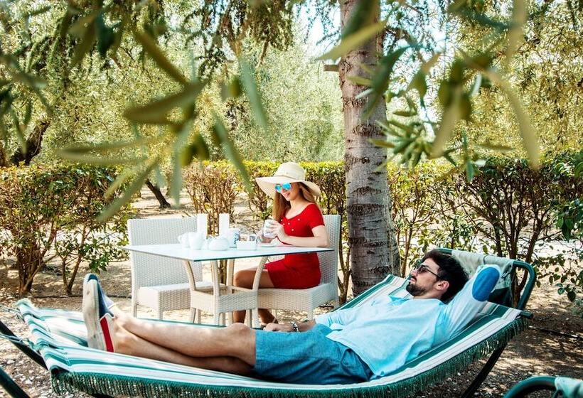 فندق Giardino Degli Ulivi Resort