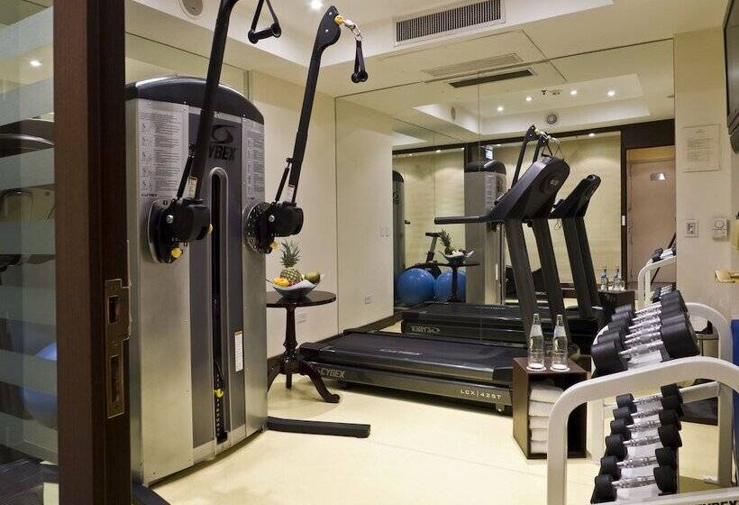 هتل Park Silver Obelisco