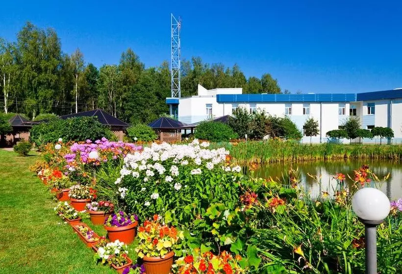 فندق Petro Sport