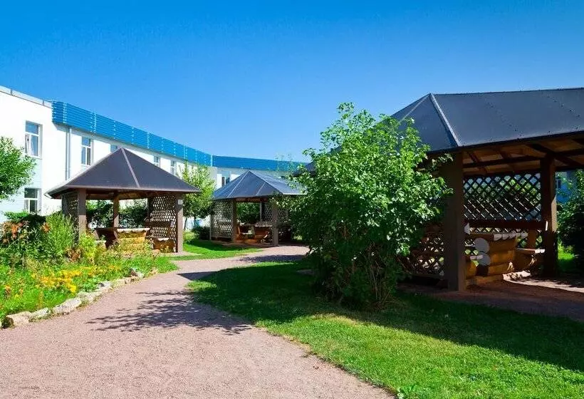 فندق Petro Sport