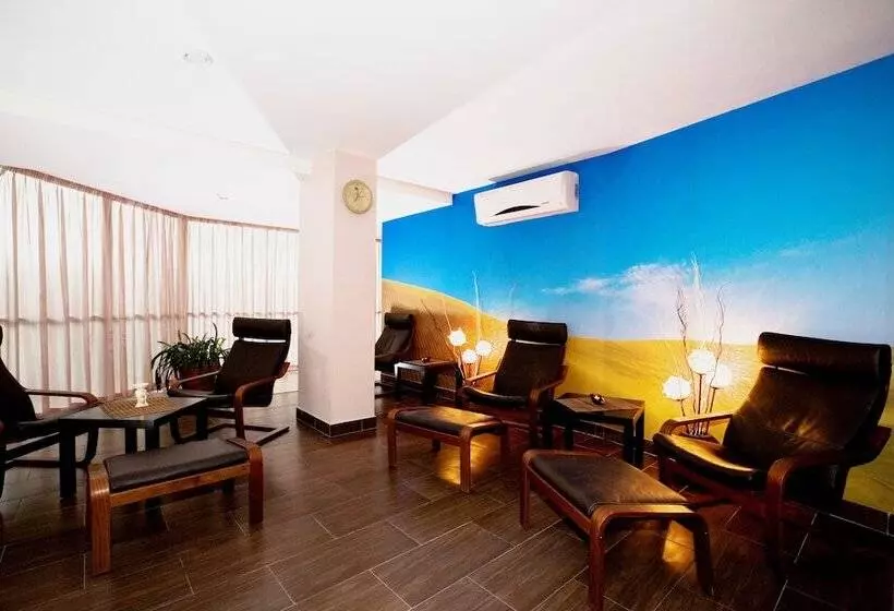 فندق Petro Sport