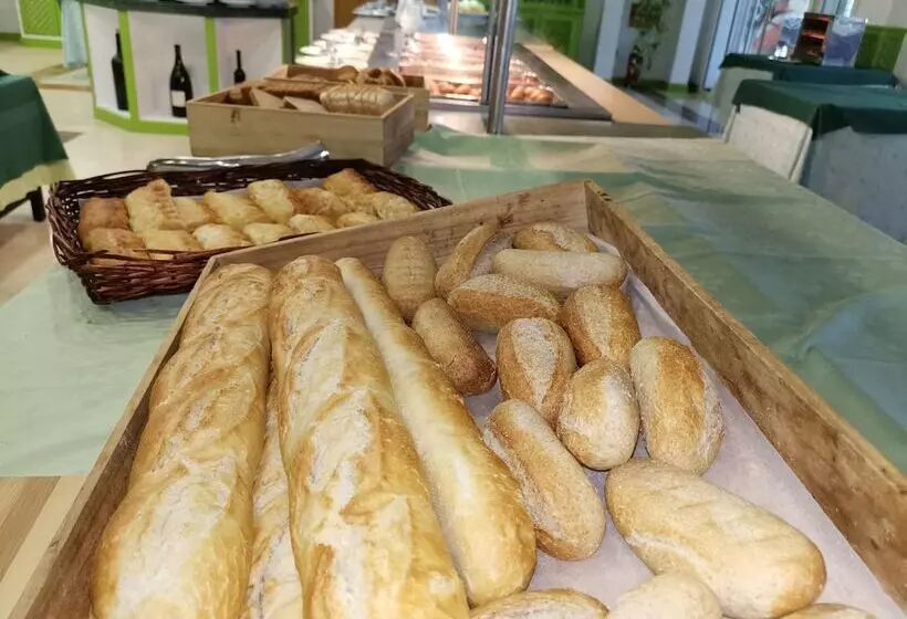 ホテル Punta Del Cantal