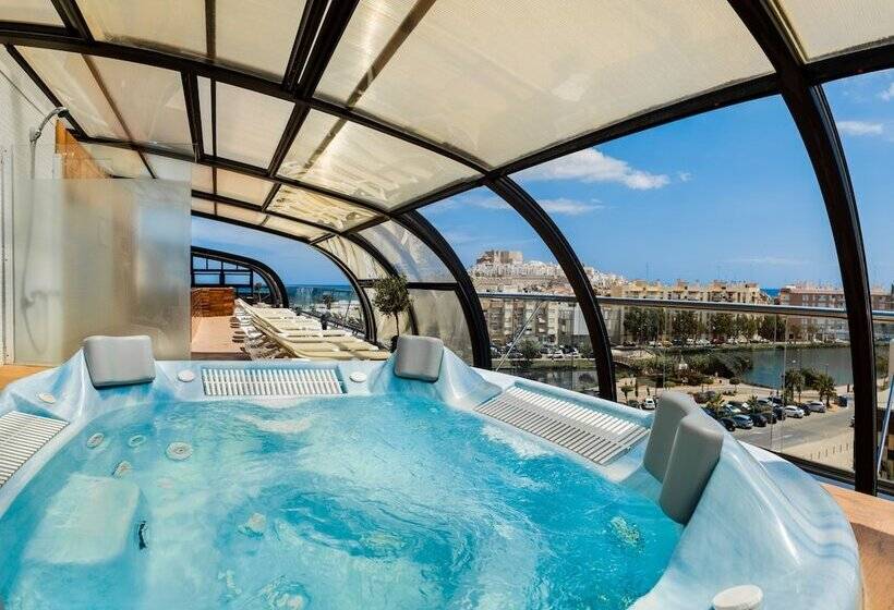 هتل Rh Don Carlos & Spa