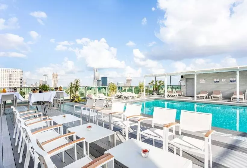 Szálloda Roxon Urban Ramat Gan