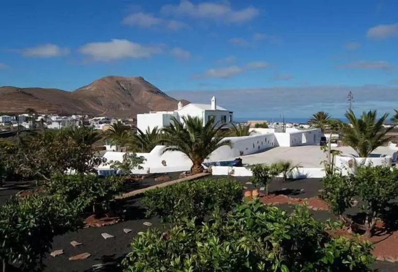 田舎風ホテル Casa De Hilario