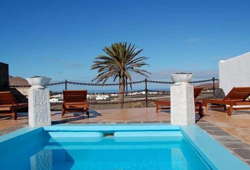 فندق ريفى Casa De Hilario