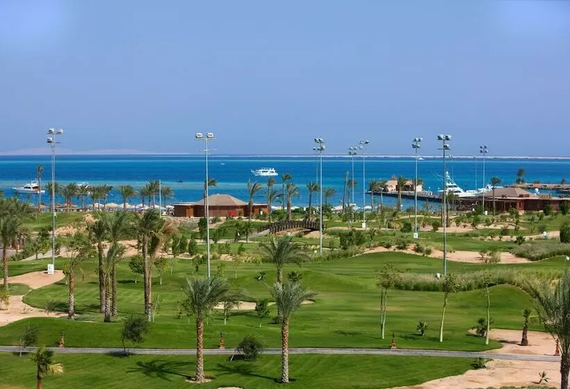 ホテル Steigenberger Aldau Beach