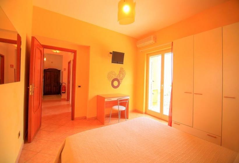 فندق Villa Corallina