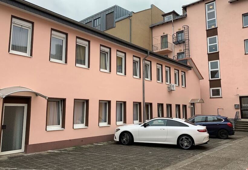 호텔 Am Kurfuerstenplatz Messe