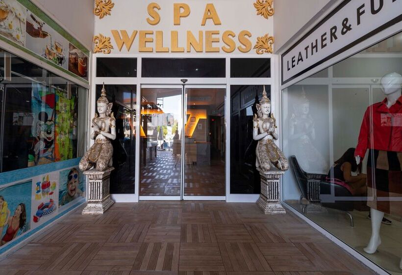 בית מלון כפרי Armas Bella Sun