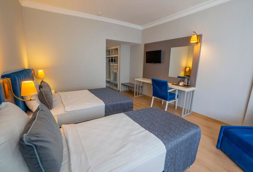 בית מלון כפרי Armas Bella Sun