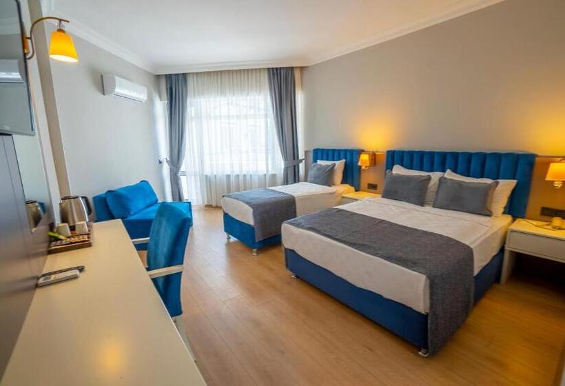 בית מלון כפרי Armas Bella Sun