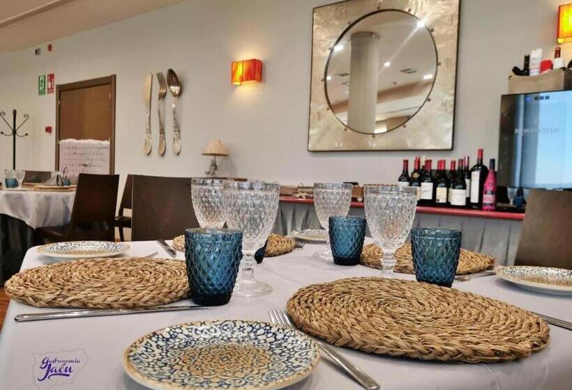 Hotel Campos De Baeza