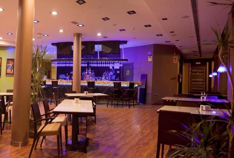 Hotel Campos De Baeza