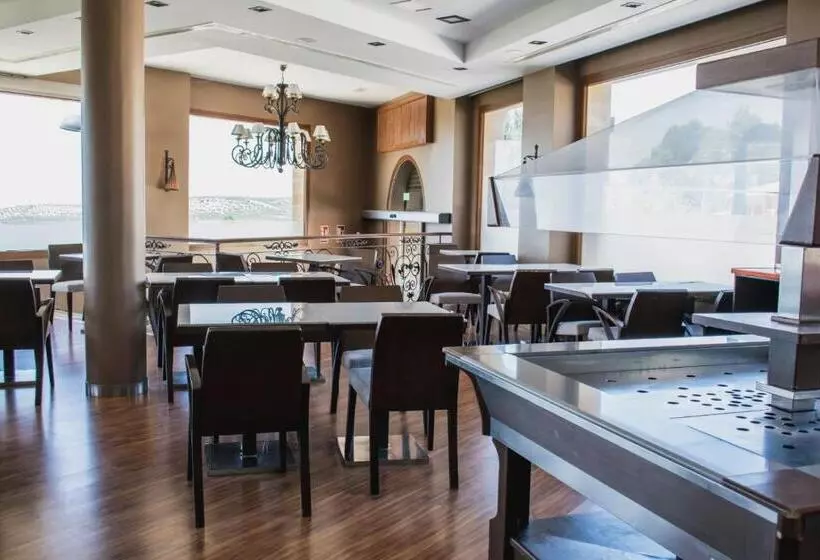 Отель Campos De Baeza