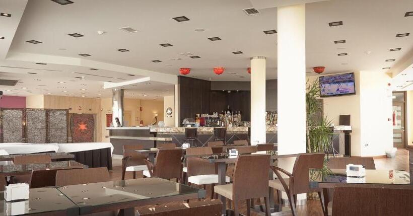 Hotel Campos De Baeza