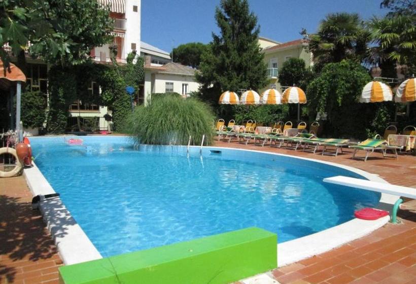 فندق Club Italgor