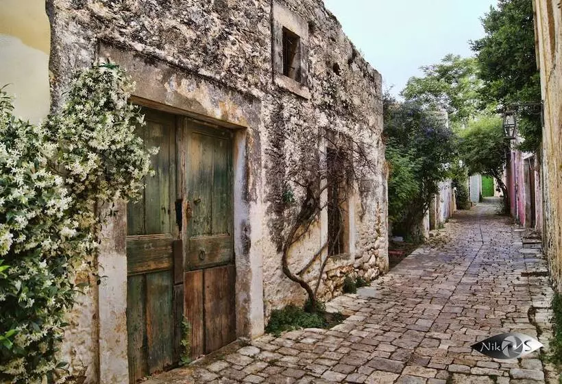 ホテル Kalimera Archanes Village