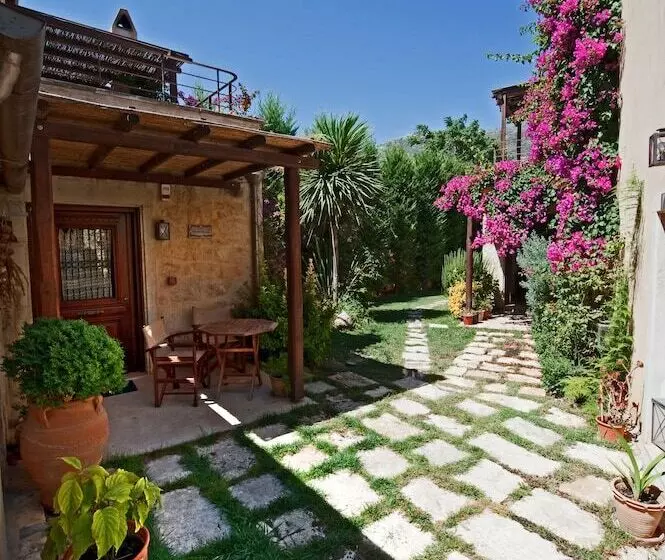 ホテル Kalimera Archanes Village