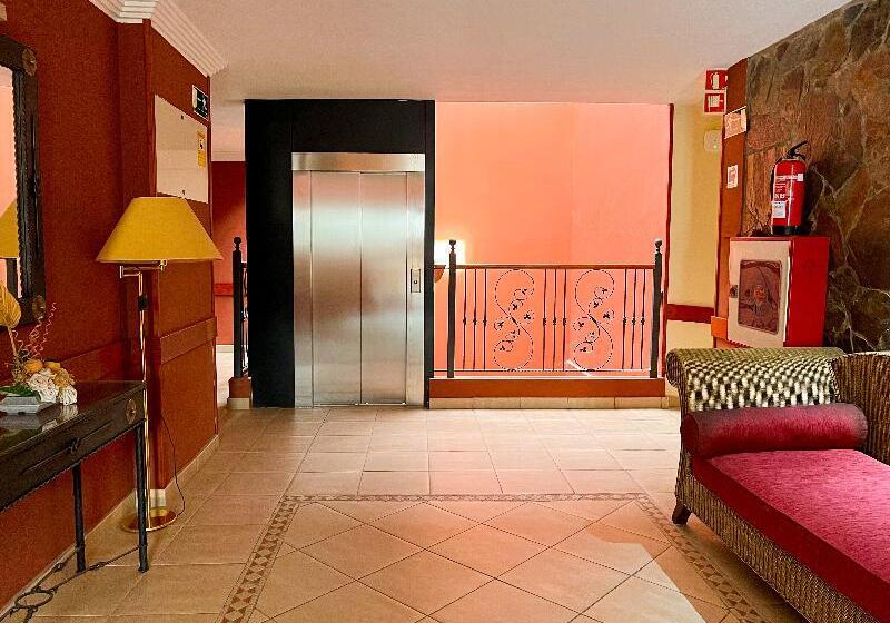 هتل La Aldea Suites