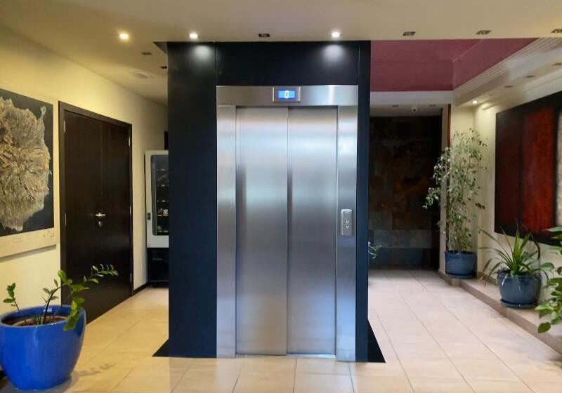 هتل La Aldea Suites