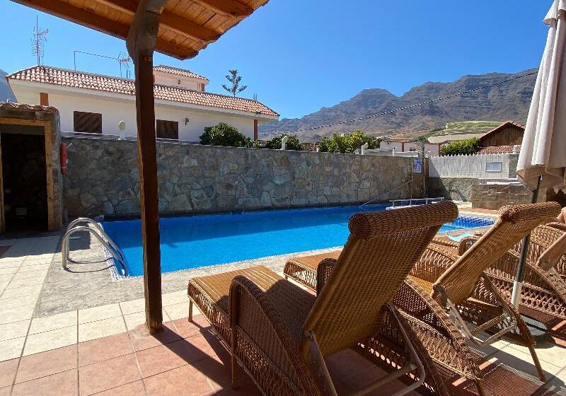 هتل La Aldea Suites