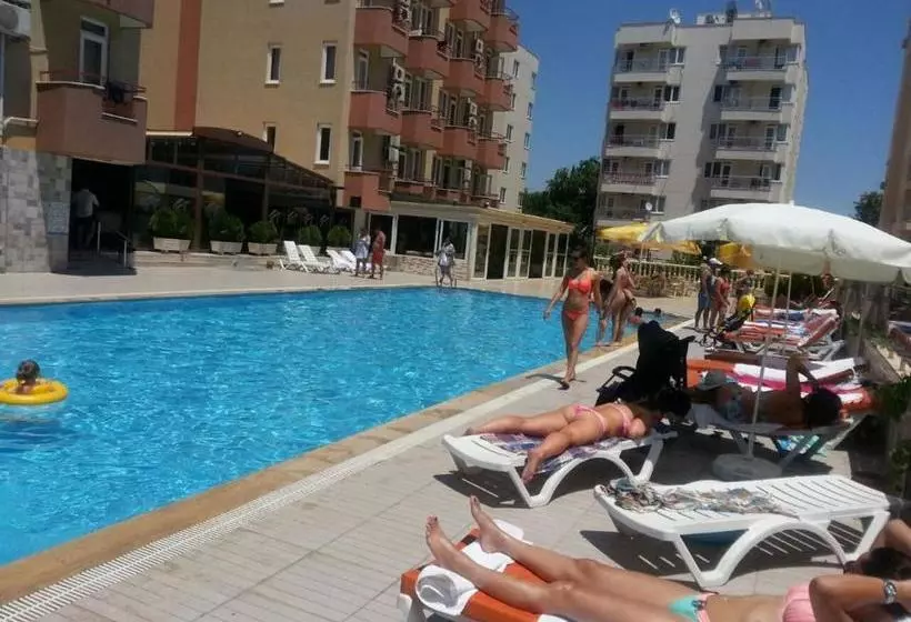 Hotel Lara Hadrianus