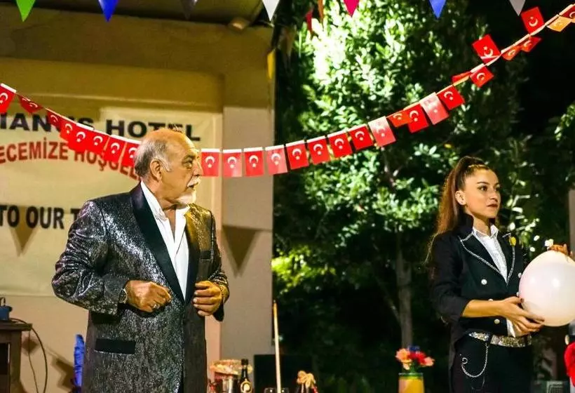 Hotel Lara Hadrianus