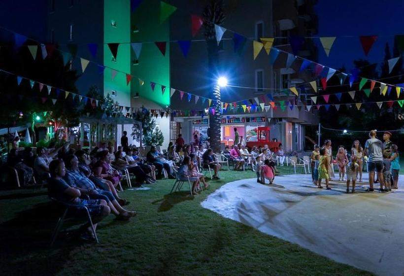 هتل Lara Hadrianus