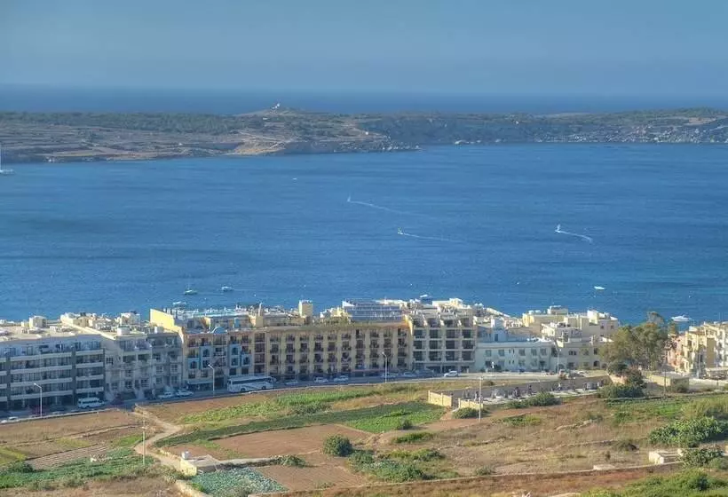 هتل Luna Holiday Complex