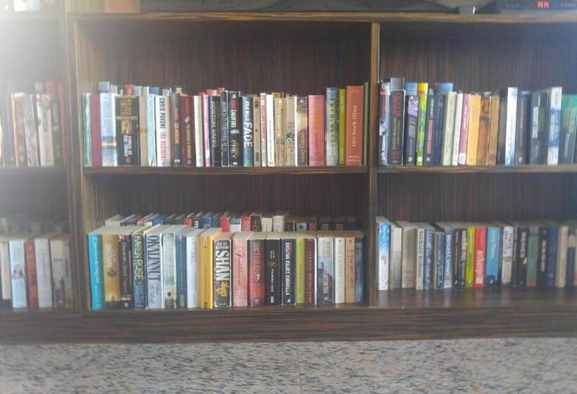 فندق Orsmaris Boutique