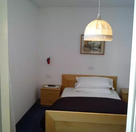 בית מלון כפרי Regina Delle Dolomiti