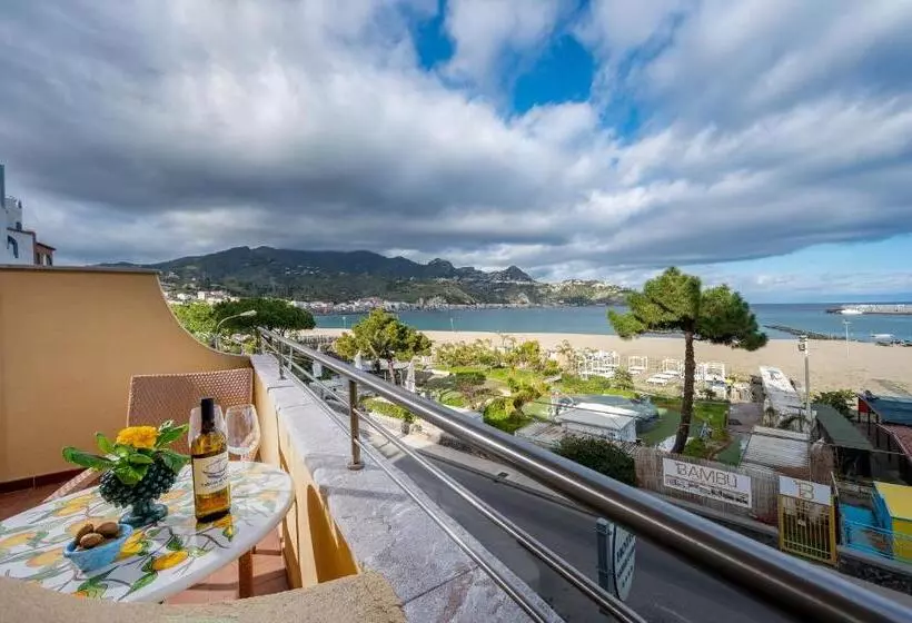 Hotelli Sabbie D'Oro