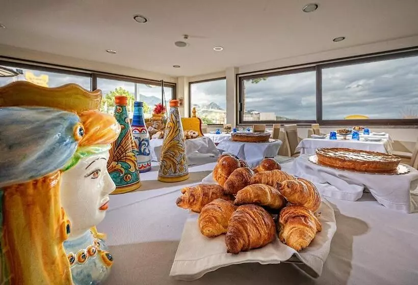 Hotelli Sabbie D'Oro