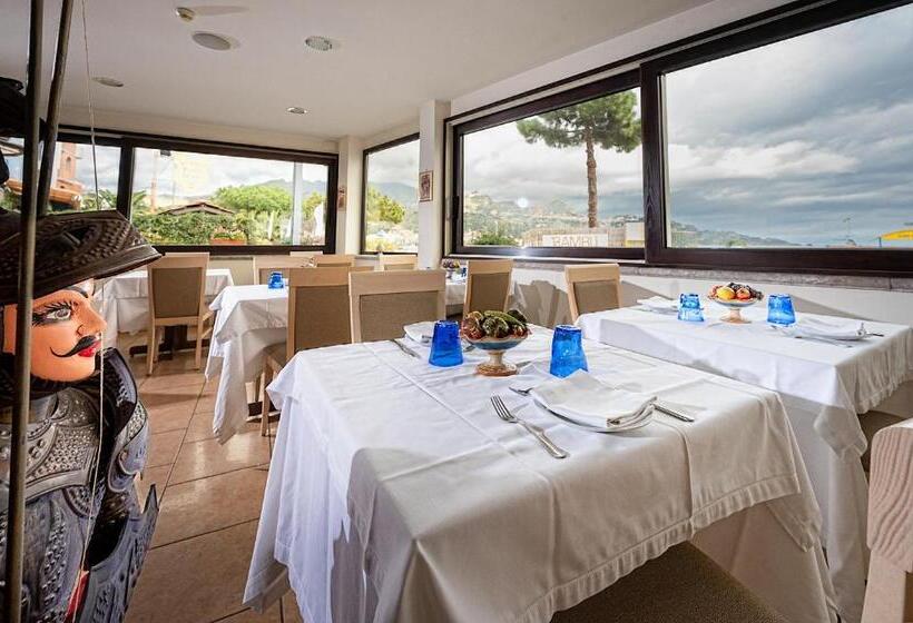 Szálloda Sabbie D'Oro