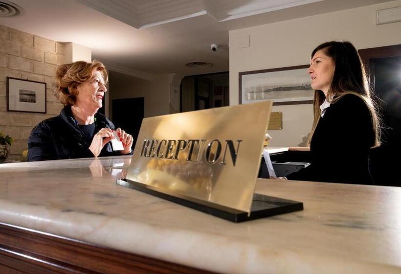 Szálloda Sabbie D'Oro